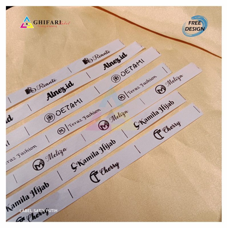 

satin lokal / satin tipis / tafeta / label baju