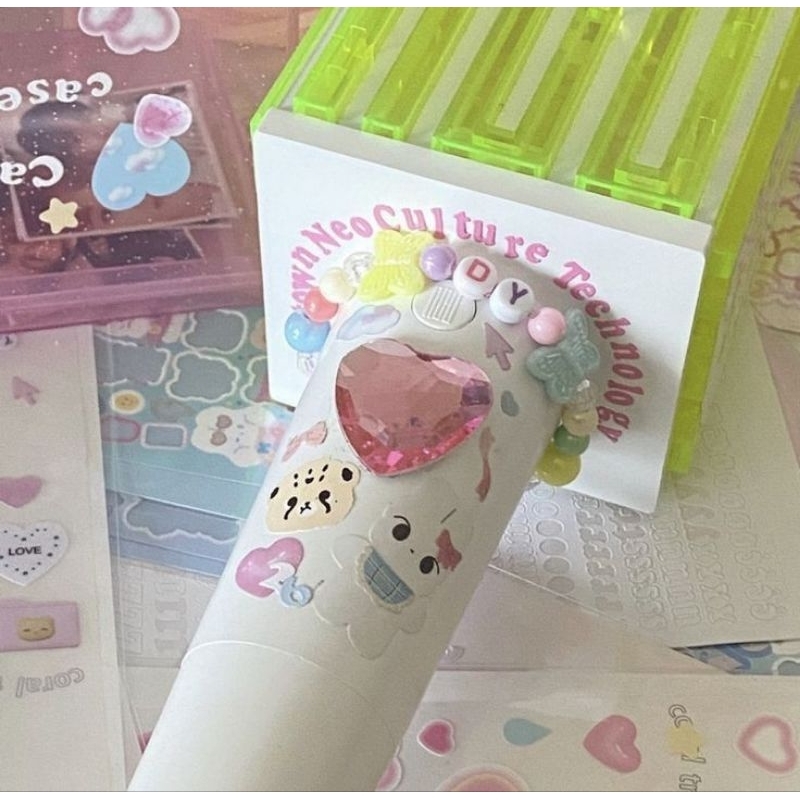 Vas Bunga Keramik Aesthetic Motif Rumput Gajah