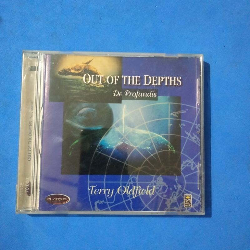 CD 329- TERRY OLDFIELD OUT OF THE DEPTHS