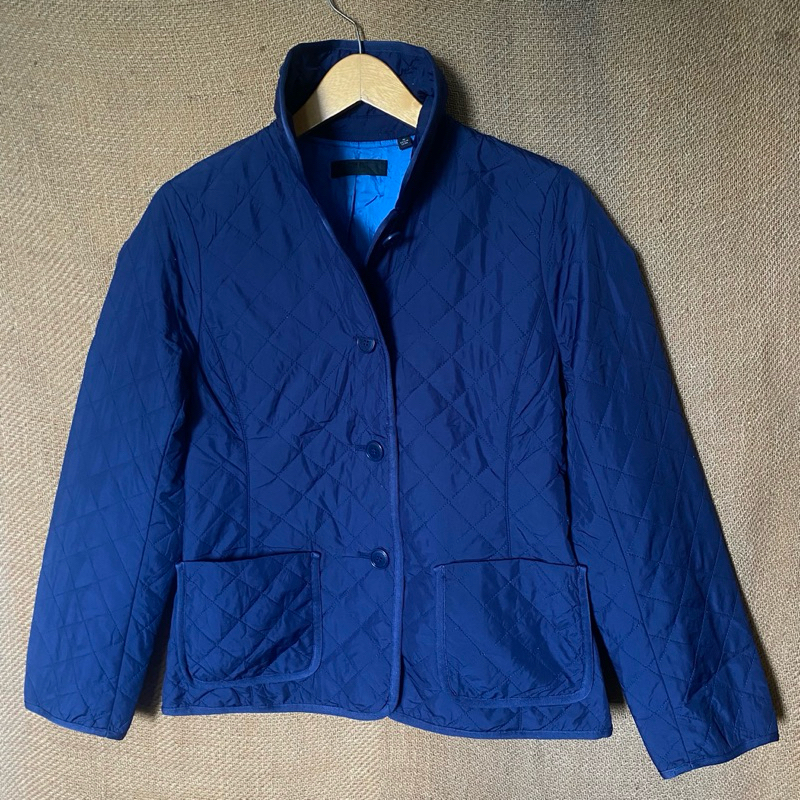Uniqlo Quilted Buttoned Jacket Woman