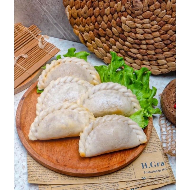 

CIRENG ISI AYAM PEDAS (frozen food)