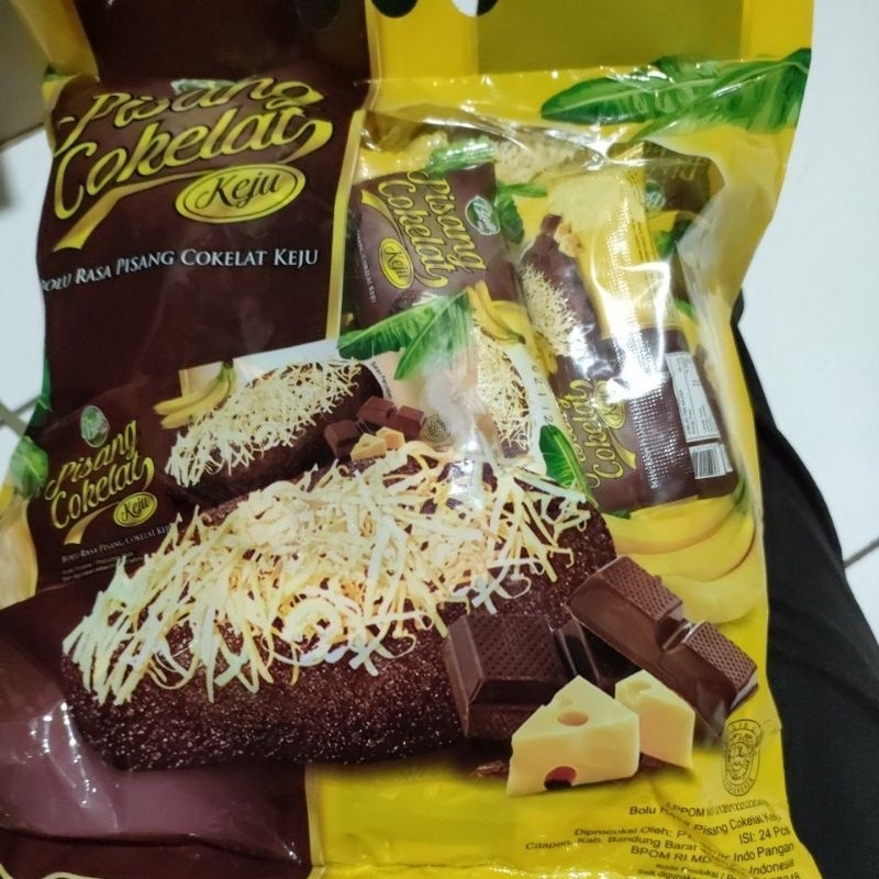 

bolu pisang coklat keju