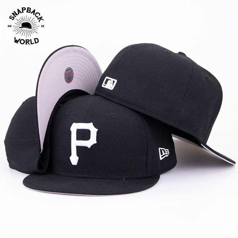 Pittsburgh Pirates Black W Fitted Cap snapback