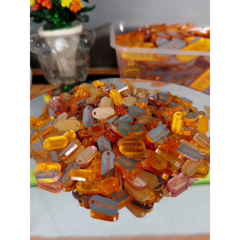 

Label Akrilik proses 1-2 hari setelah order Custom Label Hijab/Label Rebranding Hijab/Tag Acrylic/