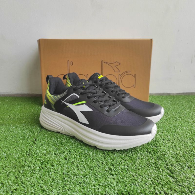 Sepatu Running Diadora Harlon Black Original