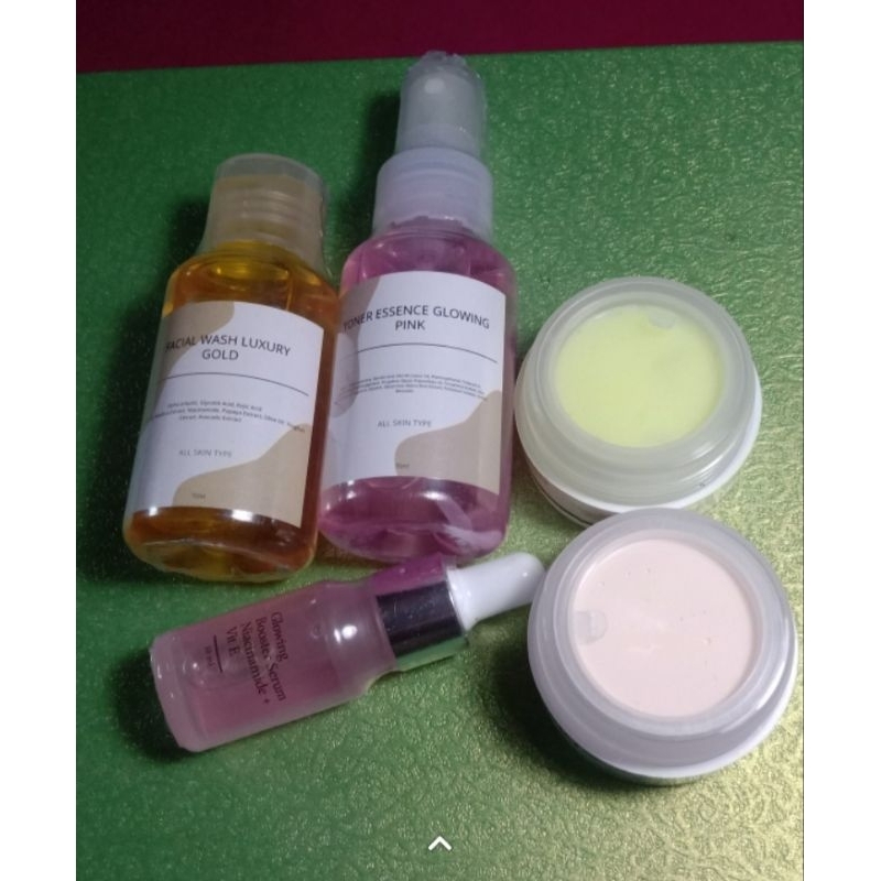 TERMURAH  INTISKIN 1 Paket Skincare kulit normal / kulit normal / berminyak
