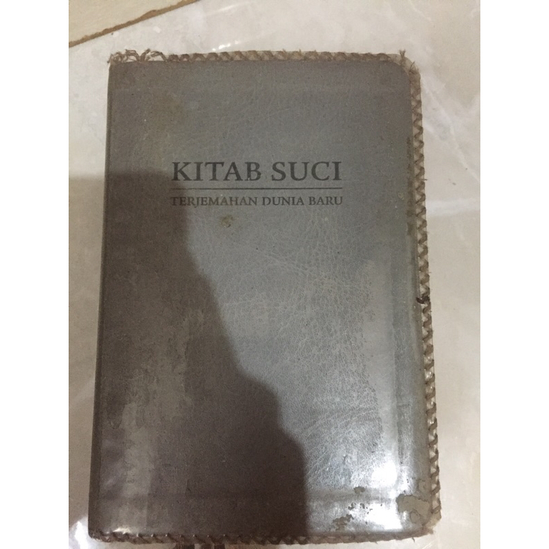 KITAB SUCI TERJEMAHAN DUNIA BARU SAMPUL ABU