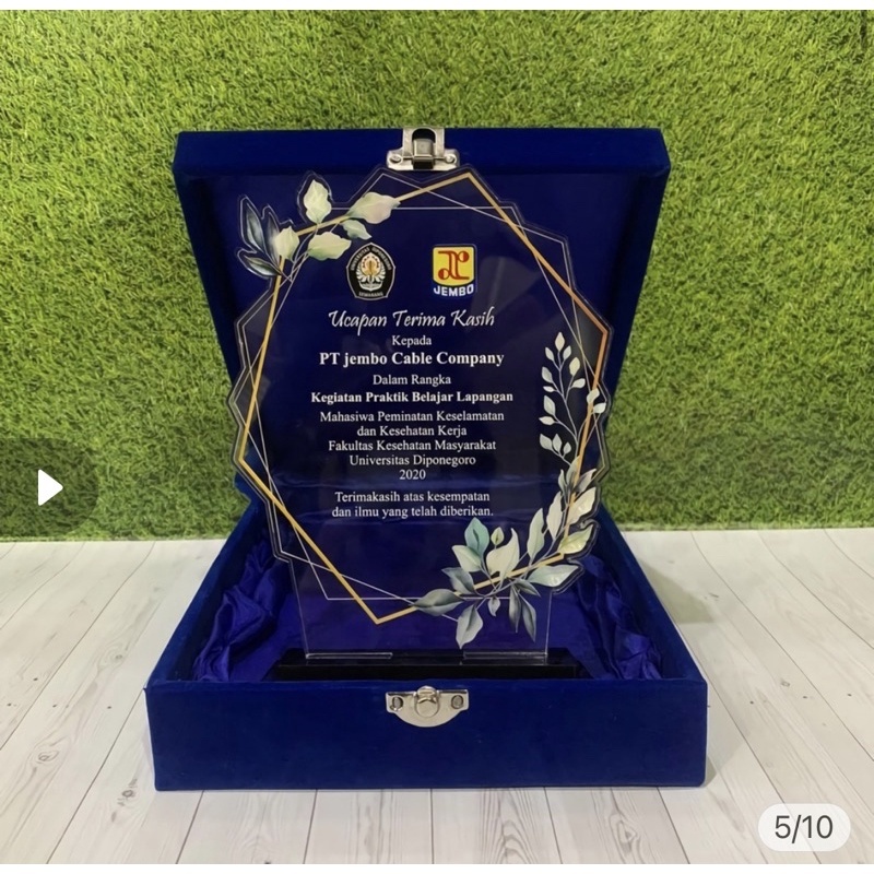 Piagam Akrilik/Plakat Akrilik