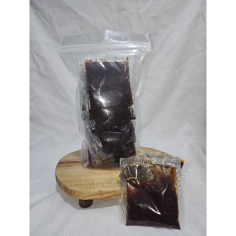 

PAKET Sambal Hitam Madura 40gr (Isi 50pcs)