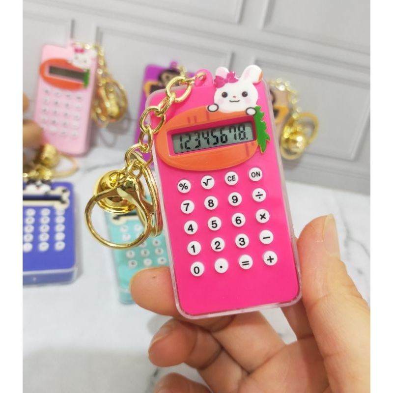 

KALKULATOR MINI KARAKTER LUCU / GANTUNGAN KUNCI KALKULATOR + KERINCINGAN GOLD
