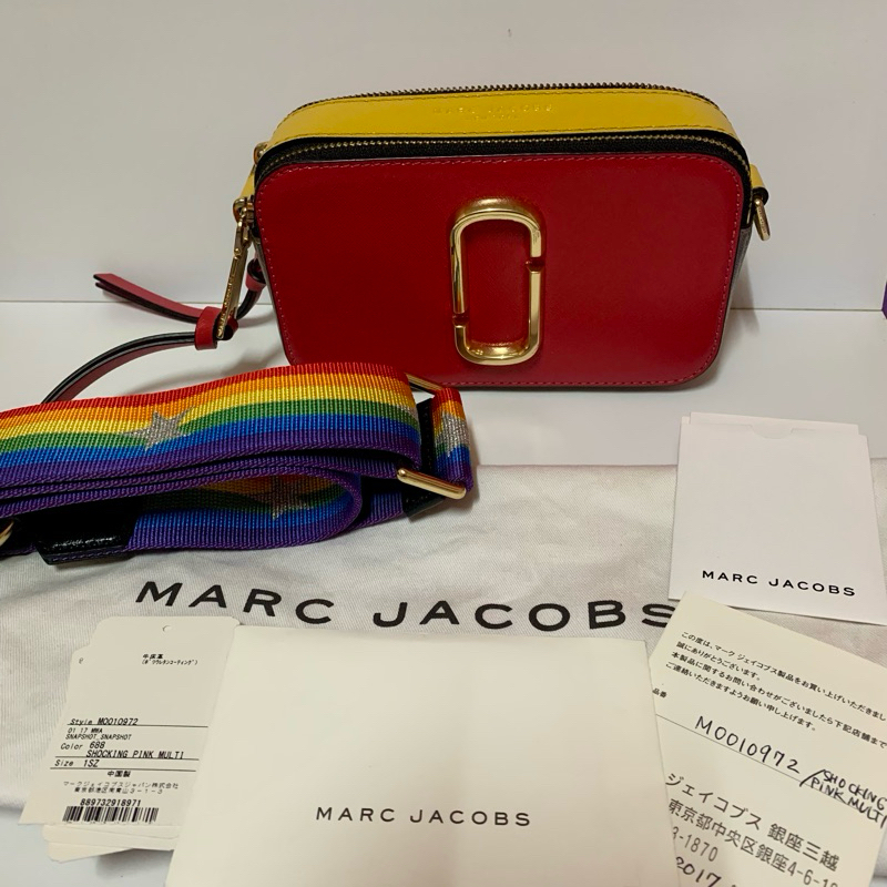 marc jacobs snapshot shocking pink