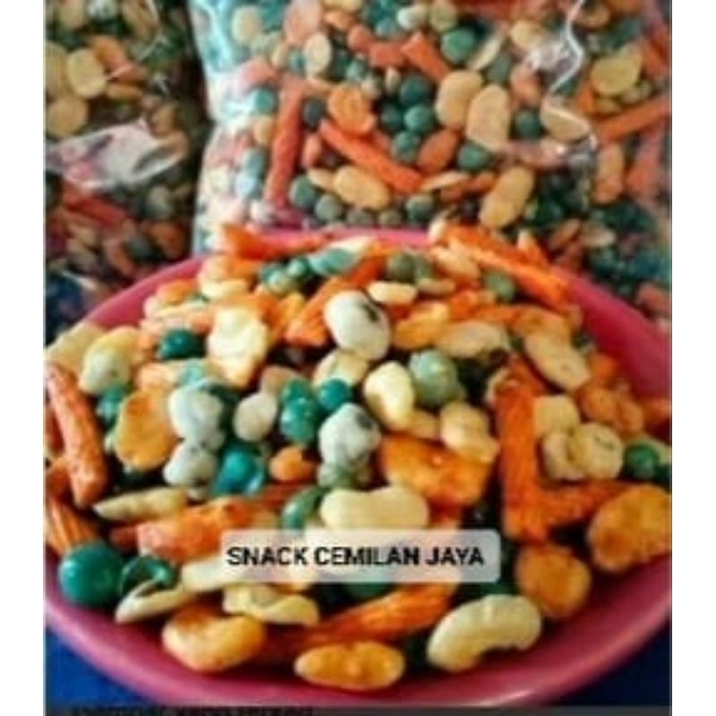 

KACANG JAIPONG MIX 1KG (1000GR) /KACANG TEPUNG CAMPUR/KACANG CAMPUR/SNACK CEMILAN