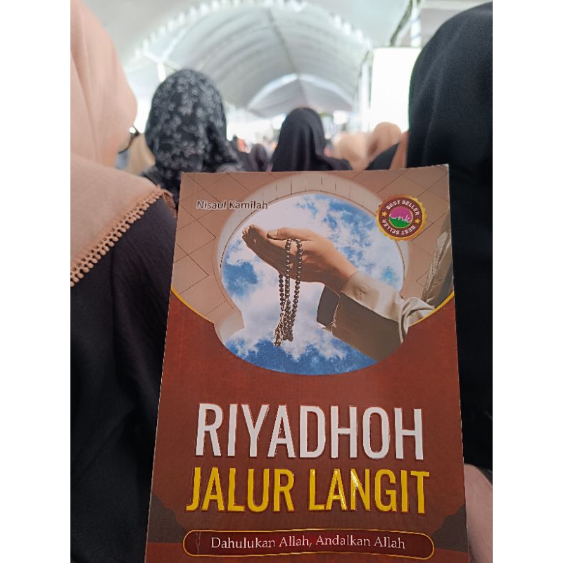 BUKU RIYADHOH JALUR LANGIT