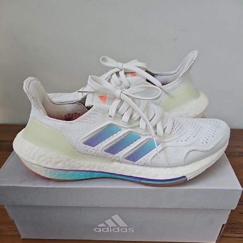 Adidas ultraboost 22 heat.RDY W. Original preloved