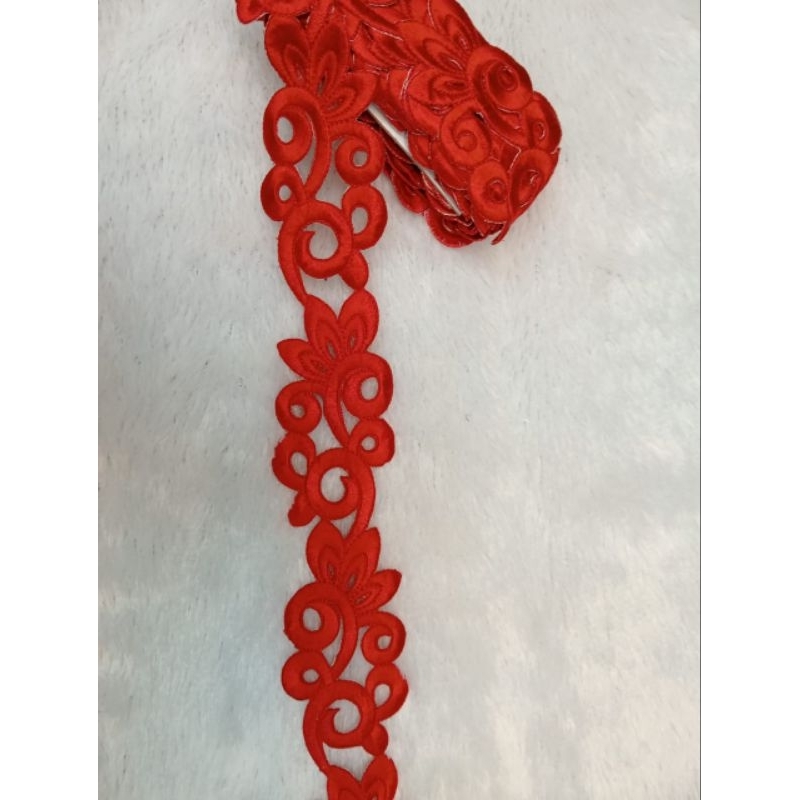 RENDA BORDIR MOTIF KEPANG