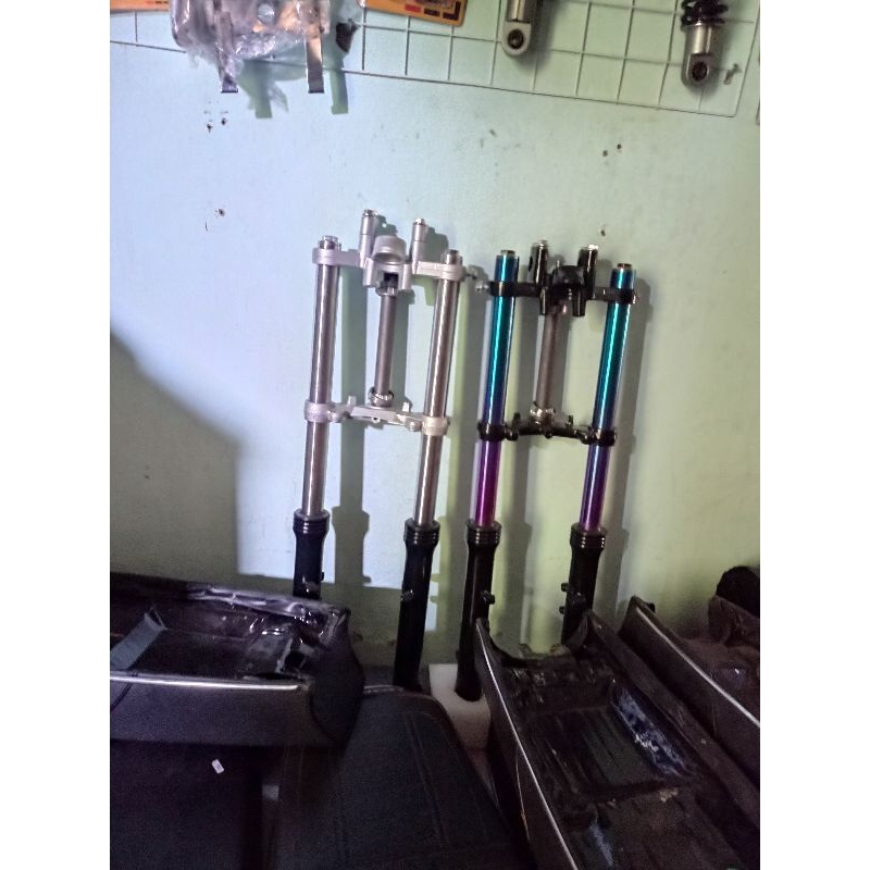 SKOK DEPAN NINJA PNP HONDA AS GOLD BOTTOM HITAM