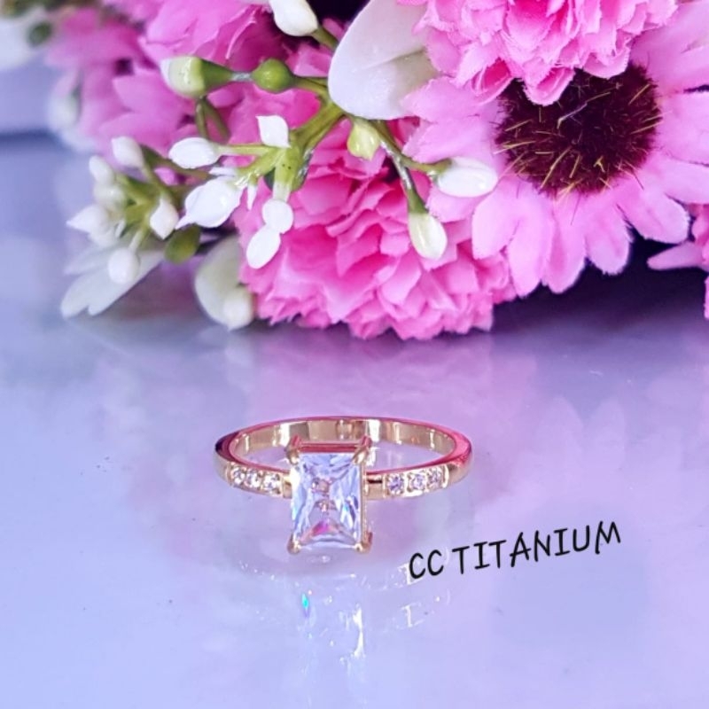 Cincin titanium berlapis emas24k /cincin wanita berlapis emas24k (Cn35)