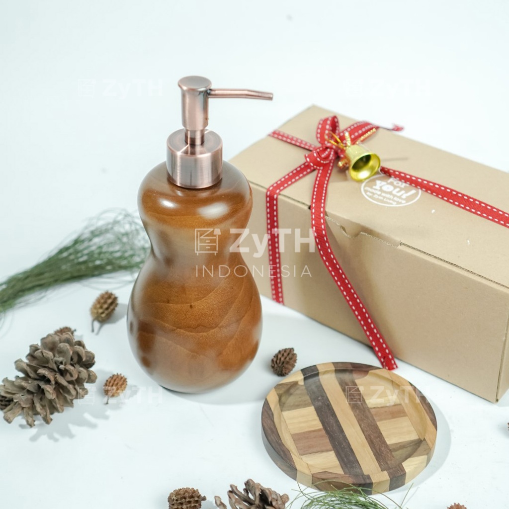 

Kado Natal Paket Hadiah Natal Termurah. Hampers Natal Christmas Gift Wooden Soap DIspense Aesthetic Berkualitas Ekspor.