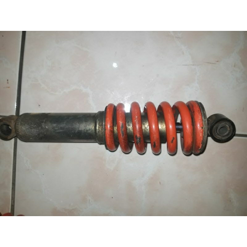 SOK BELAKANG ORI SATRIA FU