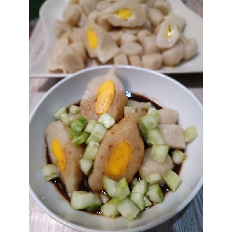

Pempek ikan tenggiri.