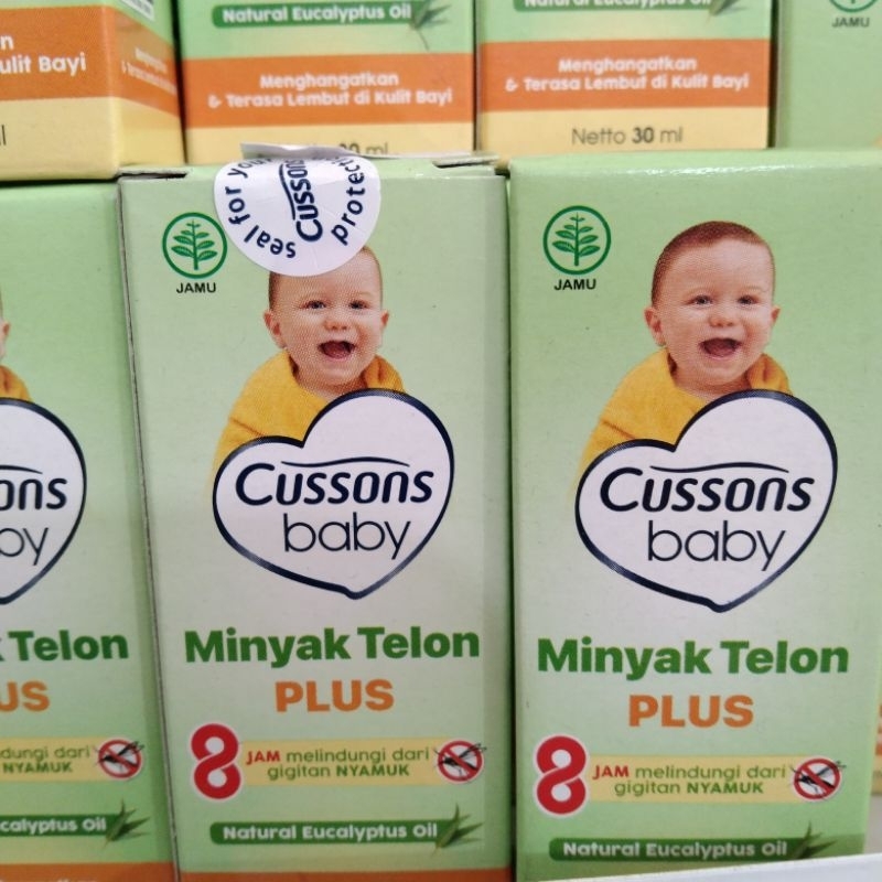 Cussons baby telon plus 30ml minyak telon plus baby Cussons