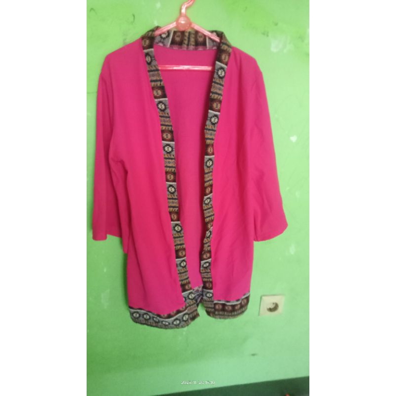 (preloved) cardigan pink magenta