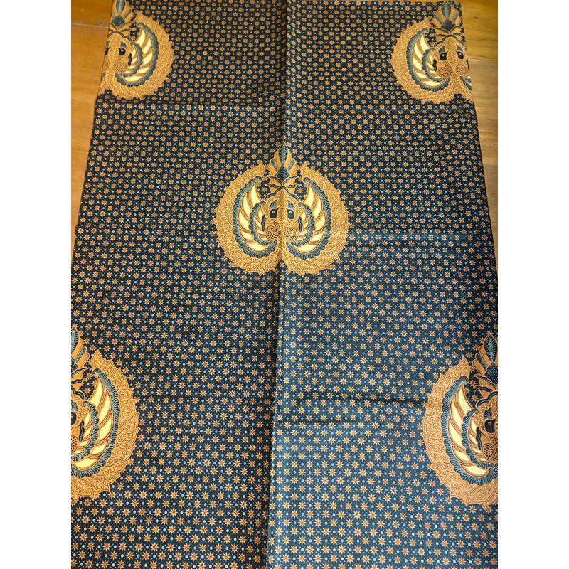 Jarik solo motif truntum garuda sogan