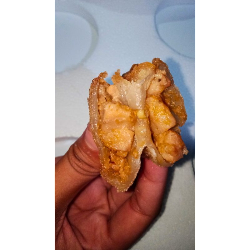 

1pack (5pcs) Cireng Isi Pentol Pedas/ makan beku / handmade/ Aneka Frozen food / Pentol Pedas
