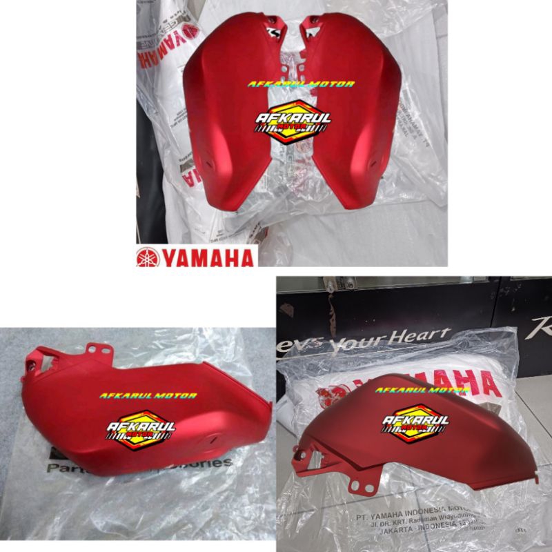 Cover tangki samping kanan kiri Cover tank R15 V3 VVA Merah original BK6