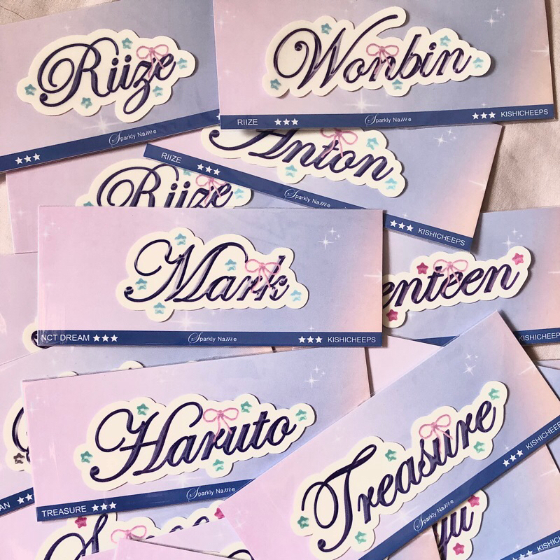

KISHICHEEPS Sparkly Name TREASURE & THEBOYZ
