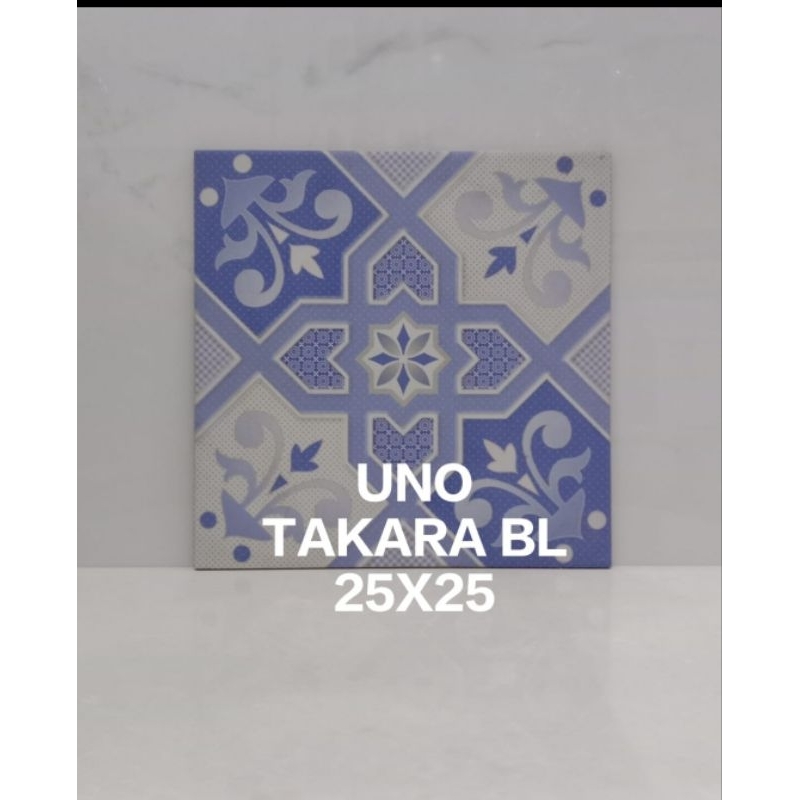 keramik lantai kamar mandi Uno Takara 25*25