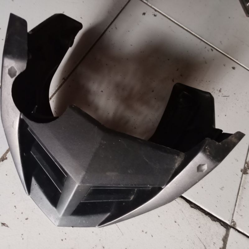 under cowl / serokan mesin / cover kolong / cover mesin Yamaha Vixion New nva / nvl
