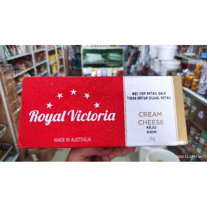

royal victoria cream cheese 2 kg / keju krim / keju batangan / keju / chesee