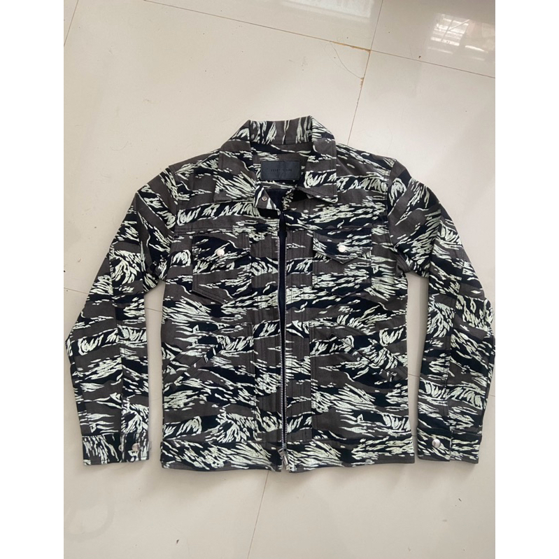trucker jacket camo