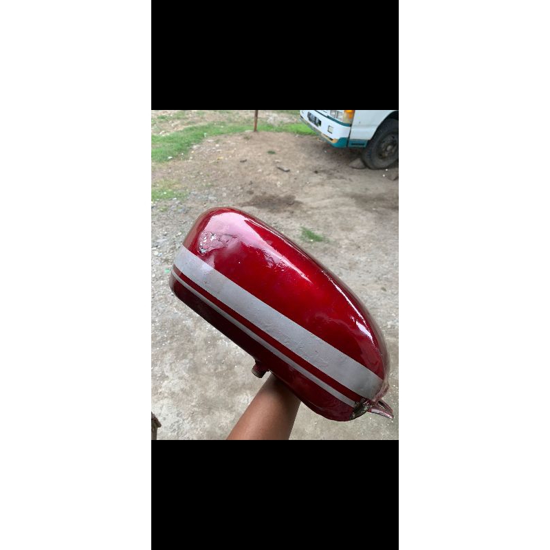 Tangki CB 100 merah