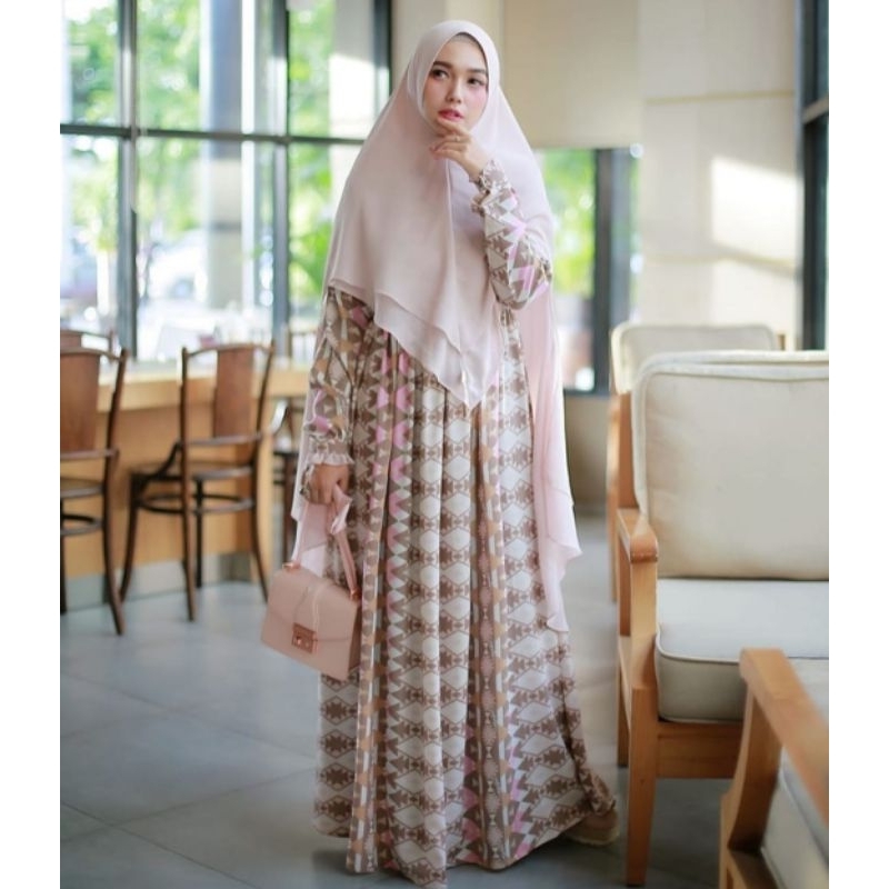 Preloved set zafeetri