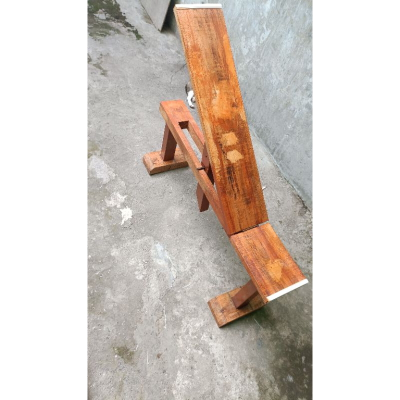 Benchpress Kayu