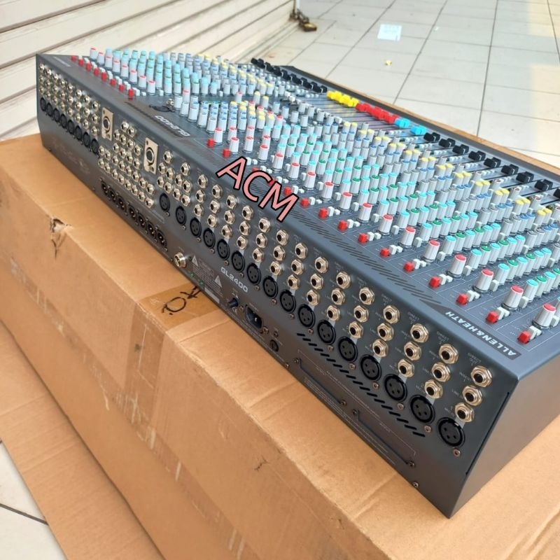 MIXER ALLEN & HEATH GL2400-24 CHANNEL GRADE A