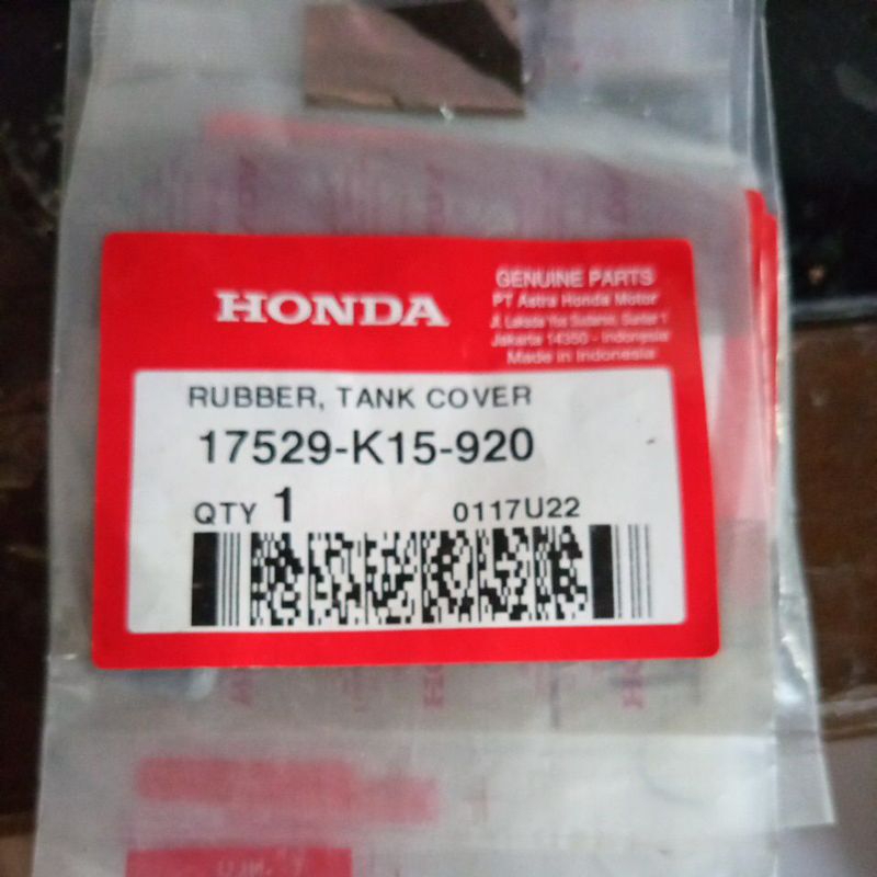 17529-K15-920 RUBBER TANK COVER