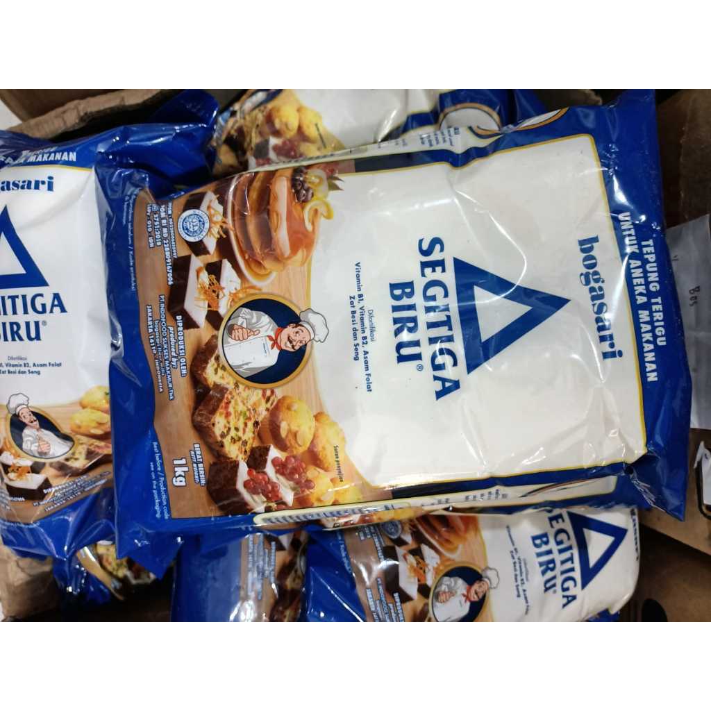 

Tepung Terigu Segitiga Biru PREMIUM 1kg
