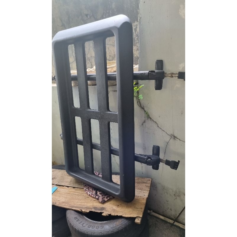 crossbar dan roofrack mobil