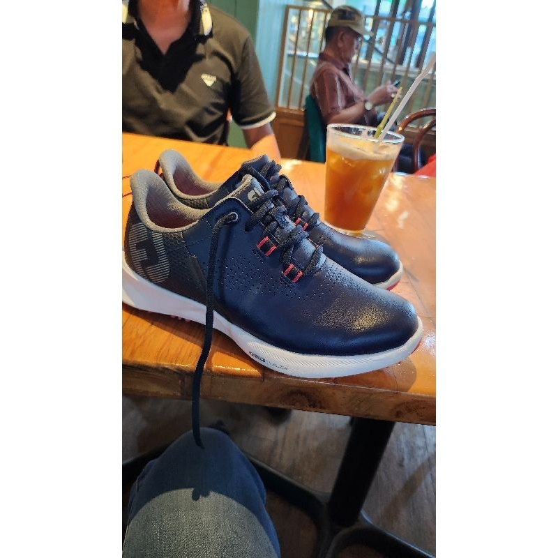 sepatu golf ladies FJ WANITA ukuran 6.5 super seperti baru