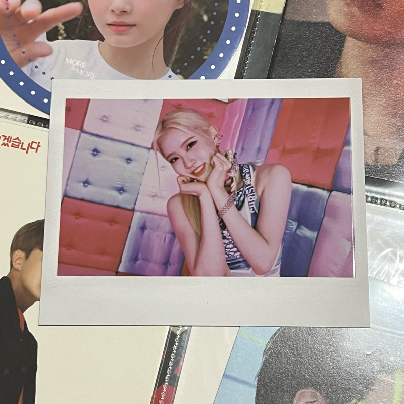 POLAROID PHOTOCARD SIEUN STAYC YOUNG LUV (+free postcard stereotype)