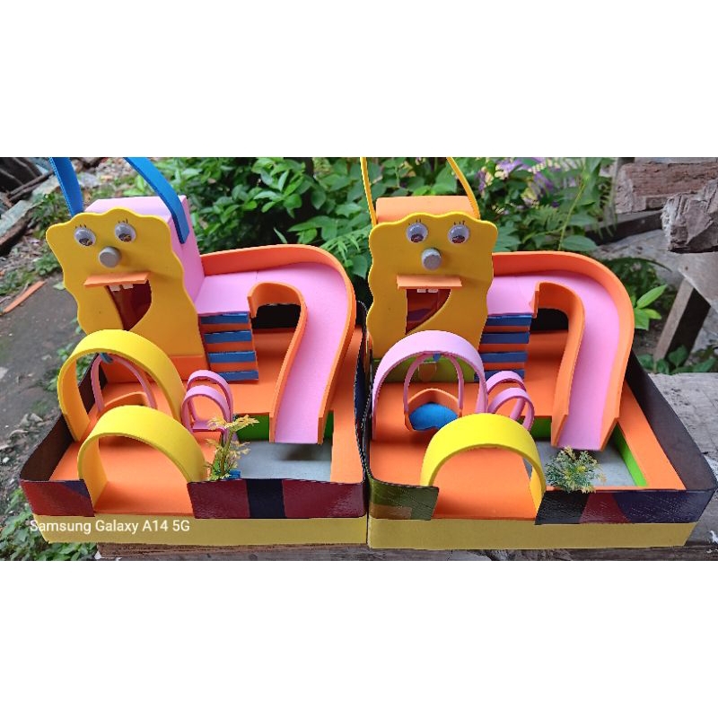 Rumah Kelomang/Keong Terbaru Karakter Spongebob ( bonus 2pcs Kelomang)
