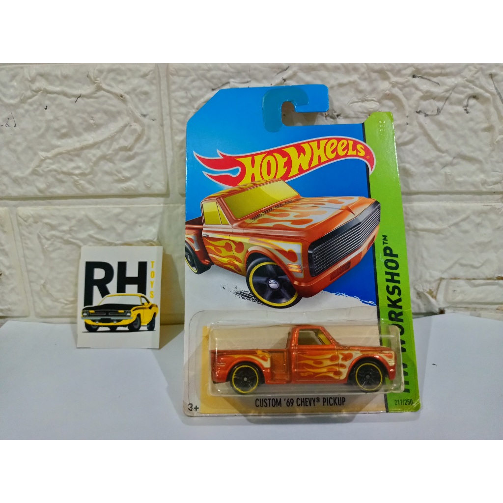 Hot Wheels Custom 69 Chevy Pickup