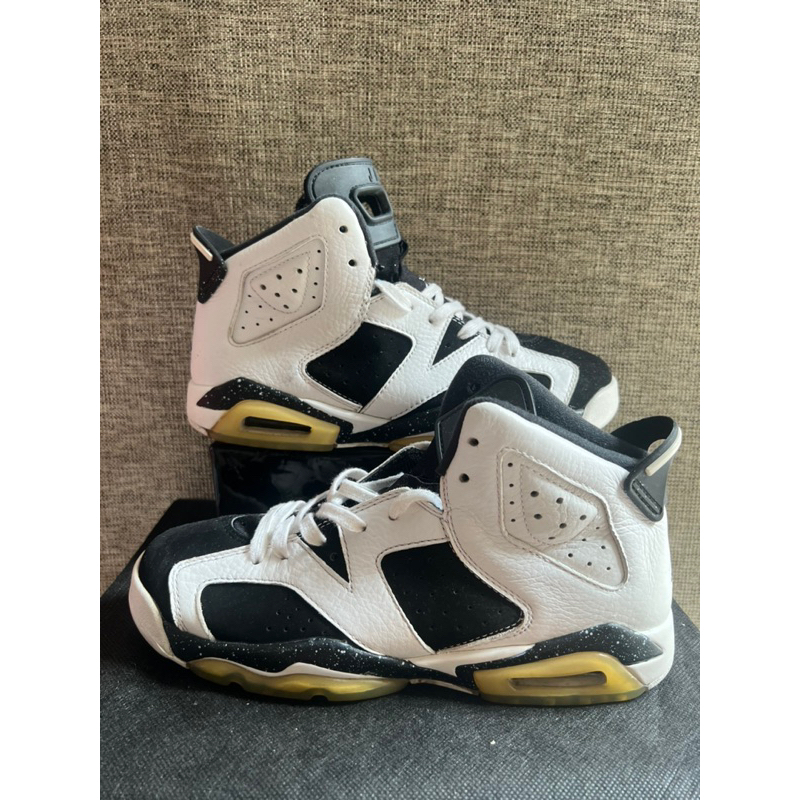 sepatu basket vintage AJ 6 retro oreo 2010 preloved