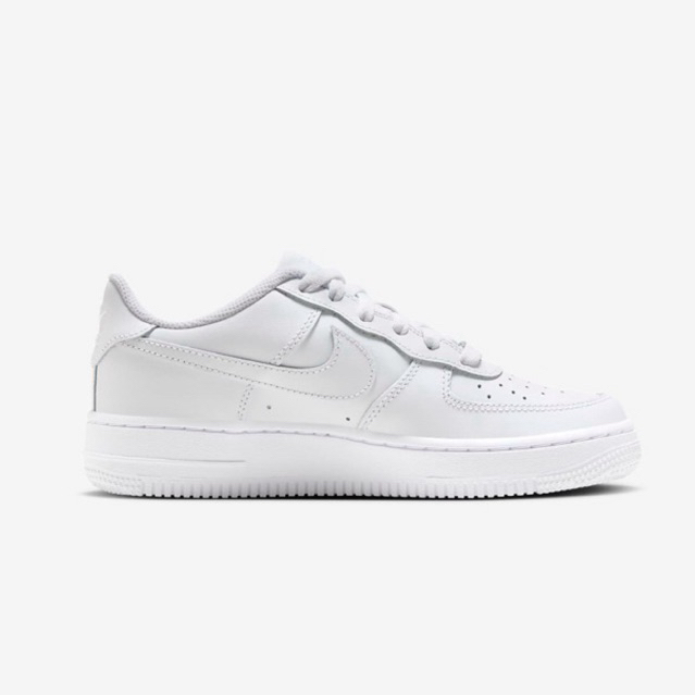 NIKE AIR FORCE 1 TRIPLE WHITE