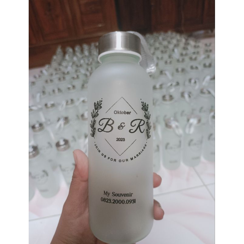 Souvenir Pernikahan Botol Kaca Doff / Botol Bening