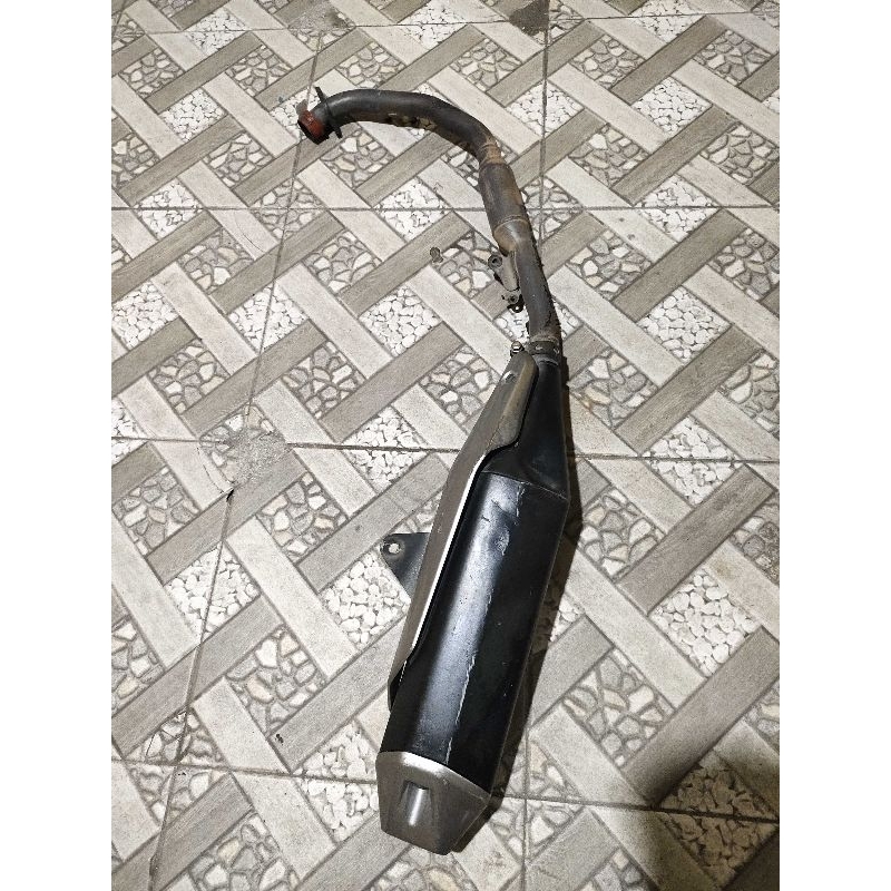 knalpot motor Honda CB 150r Original