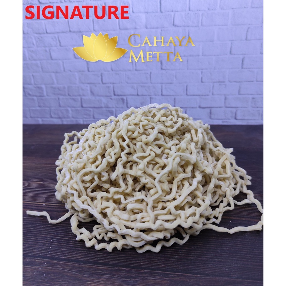 

READY STOK Mie Mentah Bakmi Ayam Keriting Siantar Telor Ayam Super 1 kg